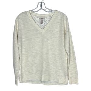 Knox Rose Cream V-Neck Sweater. Size Small.